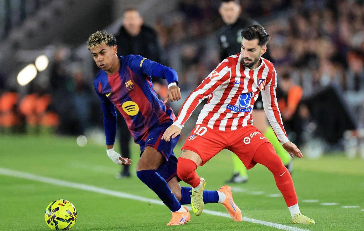 法甲半场：舍瓦利耶神扑，萨利苏进球被吹，巴黎0-0摩纳哥（法甲半场：舍瓦利耶多次救险，萨利苏破门无效，巴黎暂0-0摩纳哥）