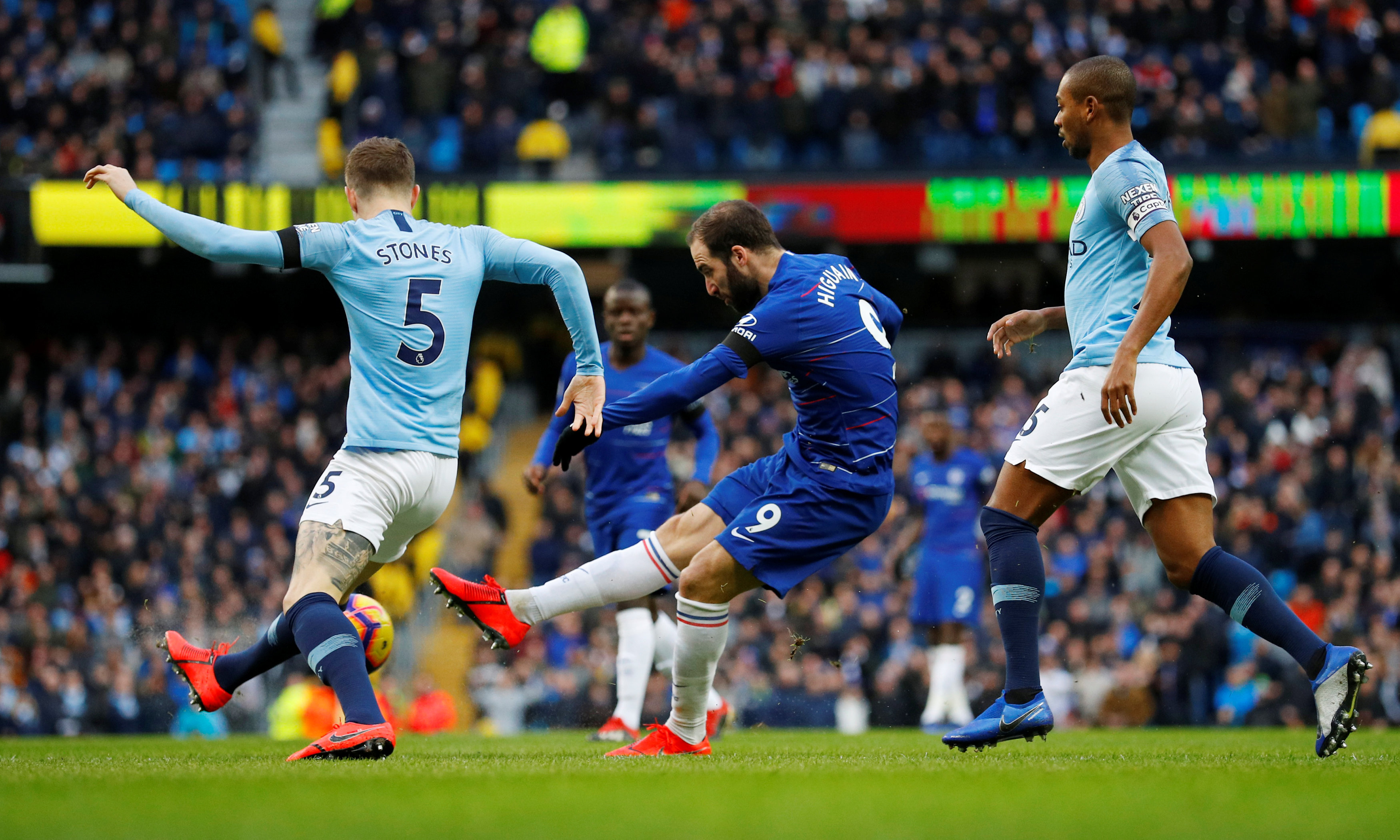 若出战巴黎，基米希将成为拜仁队史第5位达成欧冠百场的球员（若在巴黎之战出场，基米希将成为拜仁队史第5位欧冠百场球员）