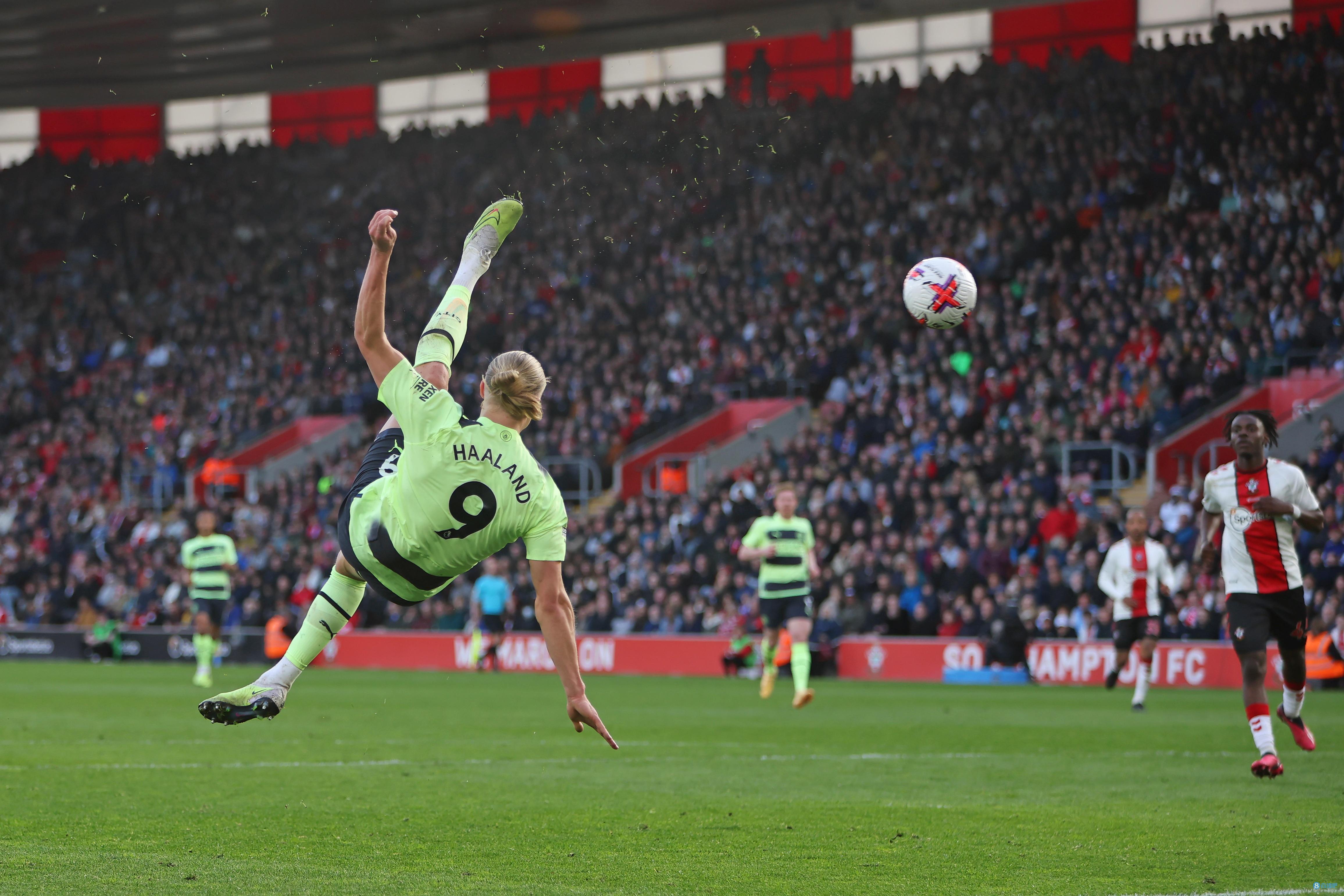 莫德里奇：我从小就是米兰球迷；希望意大利能晋级世界杯（莫德里奇自曝自幼钟情米兰：盼意大利闯进世界杯）