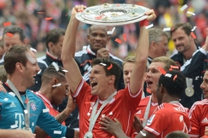 意媒：新星伊万-马耶首次入选一线队，他在国米的未来计划中（意媒：小将伊万-马耶首次跻身一线队，已被纳入国米未来规划）