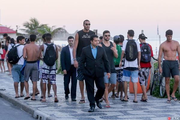 罗马诺：奥里吉已与米兰解约，上次为一线队出场还是前年5月（罗马诺：奥里吉与米兰解约，他上次一线队出场已是前年5月）