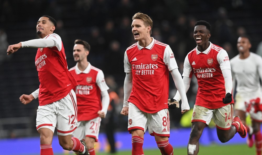 卡哇伊超勇5職業集結中,入遊參戰.笑然救世再登巔峰!（卡哇伊超勇五職同盟集結，開啟入遊之戰，笑然救世重返巔峰！）