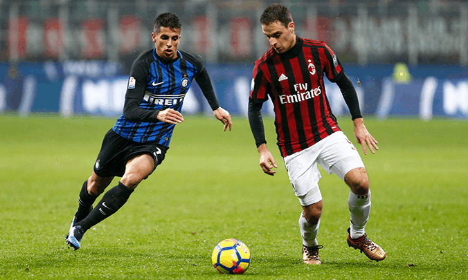 世界杯震撼一幕：孙颖莎让分全场掌声，赛场对手忍不住竖大拇指（世界杯名场面：孙颖莎主动让分赢得满场掌声，对手当场竖起大拇指）