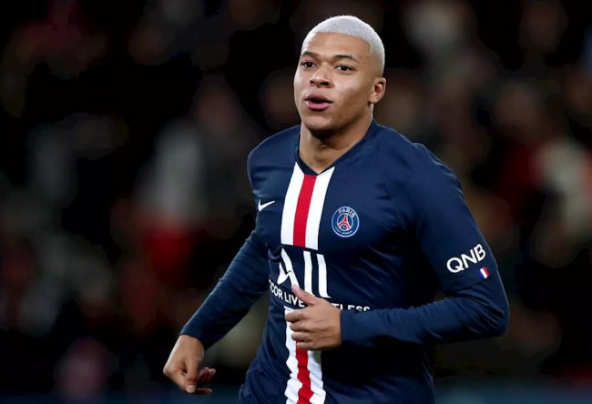 凯恩连续3场欧冠0球0助攻，为职业生涯并列最长场次（凯恩欧冠三连场0球0助 追平生涯最长纪录）