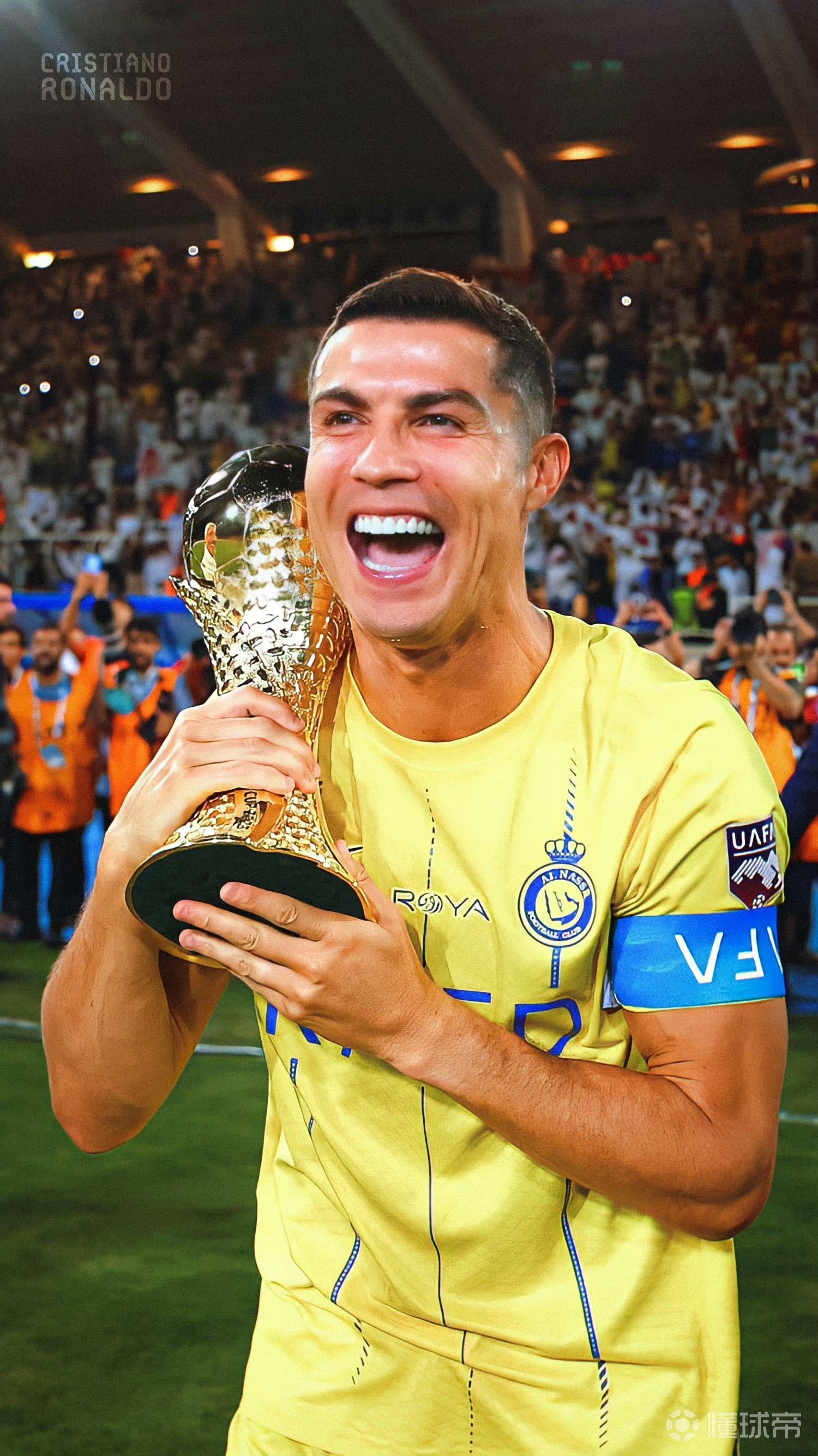 法媒：让热亚尔与巴黎的合同明夏到期，法兰克福等队对他有意（法媒：让热亚尔与巴黎合约明夏到期，法兰克福等队有意引进）