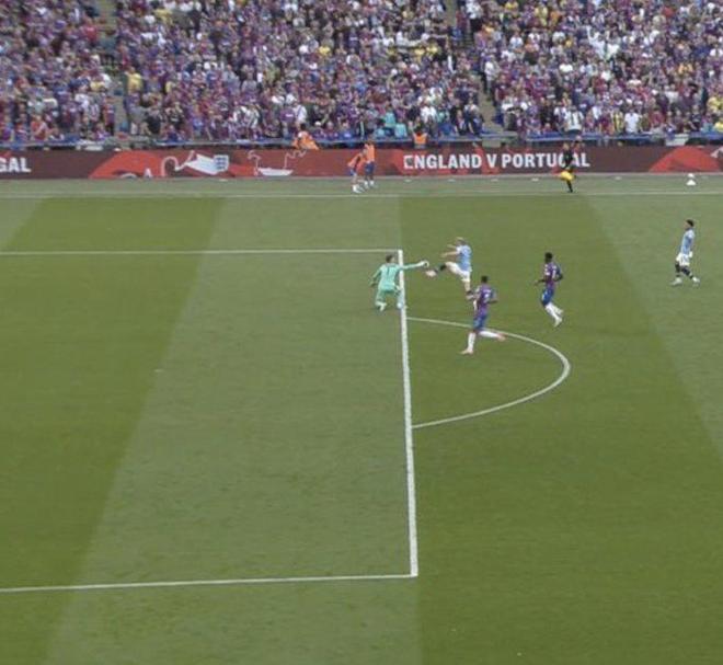 克里斯·萨顿预测曼联圣诞节对阵纽卡斯尔的赛果（克里斯·萨顿：圣诞节曼联对纽卡斯尔之战结果预测）