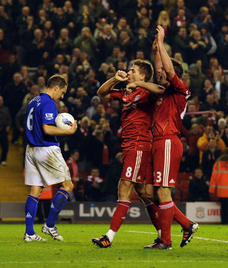 切尔西客战亚特兰大首发：内托、卢克曼出战，佩德罗先发（切尔西客场对阵亚特兰大首发出炉：佩德罗首发，内托与卢克曼在列）