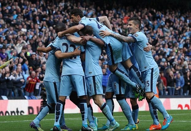 阿莫林更衣室怒骂曼联球员，直言愤怒又失望！基恩炮轰红魔如小学生（阿莫林更衣室痛斥曼联将士：又怒又失望，基恩批红魔稚嫩如小学生）